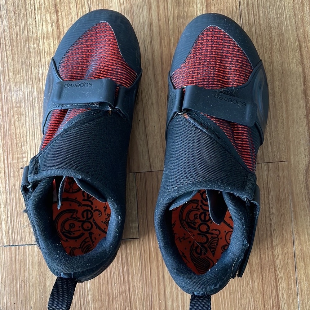 Nike Spin shoes